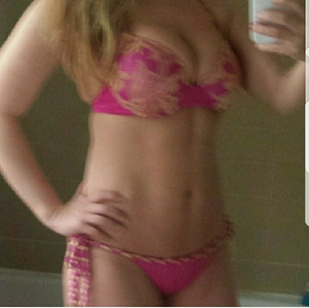 Beach bunny bikini